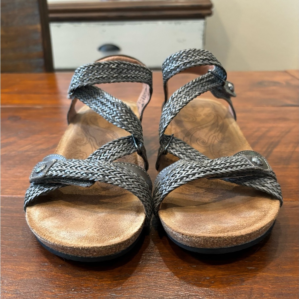 Taos wedge sandals
